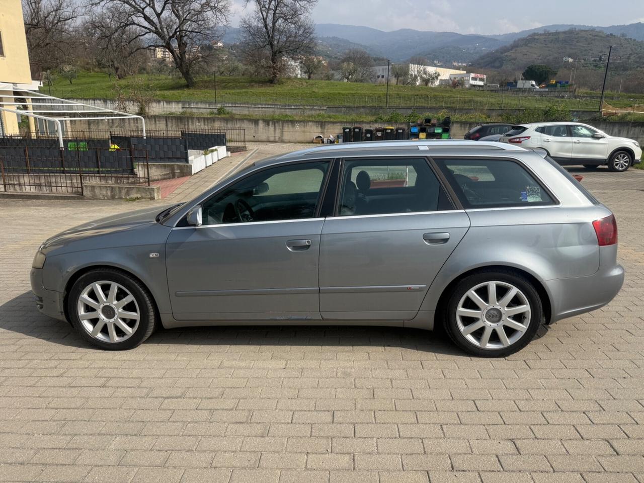 Audi A4 2.0 16V TDI Avant Top