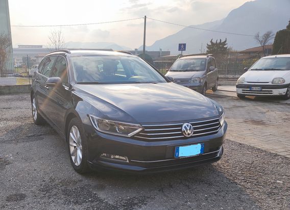 Volkswagen Passat Variant 2.0 TDI DSG Business BlueMotion Tech