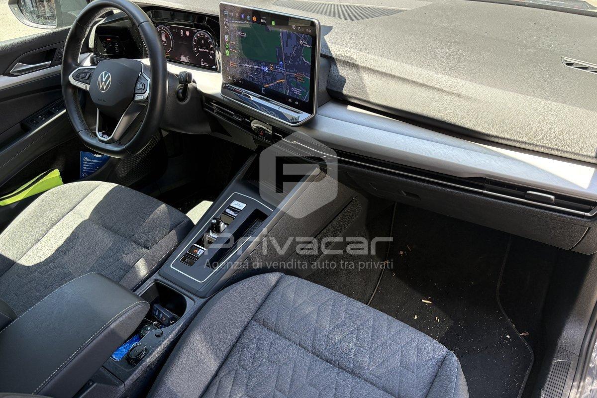 VOLKSWAGEN Golf Variant 1.5 eTSI 115 CV ACT DSG Life