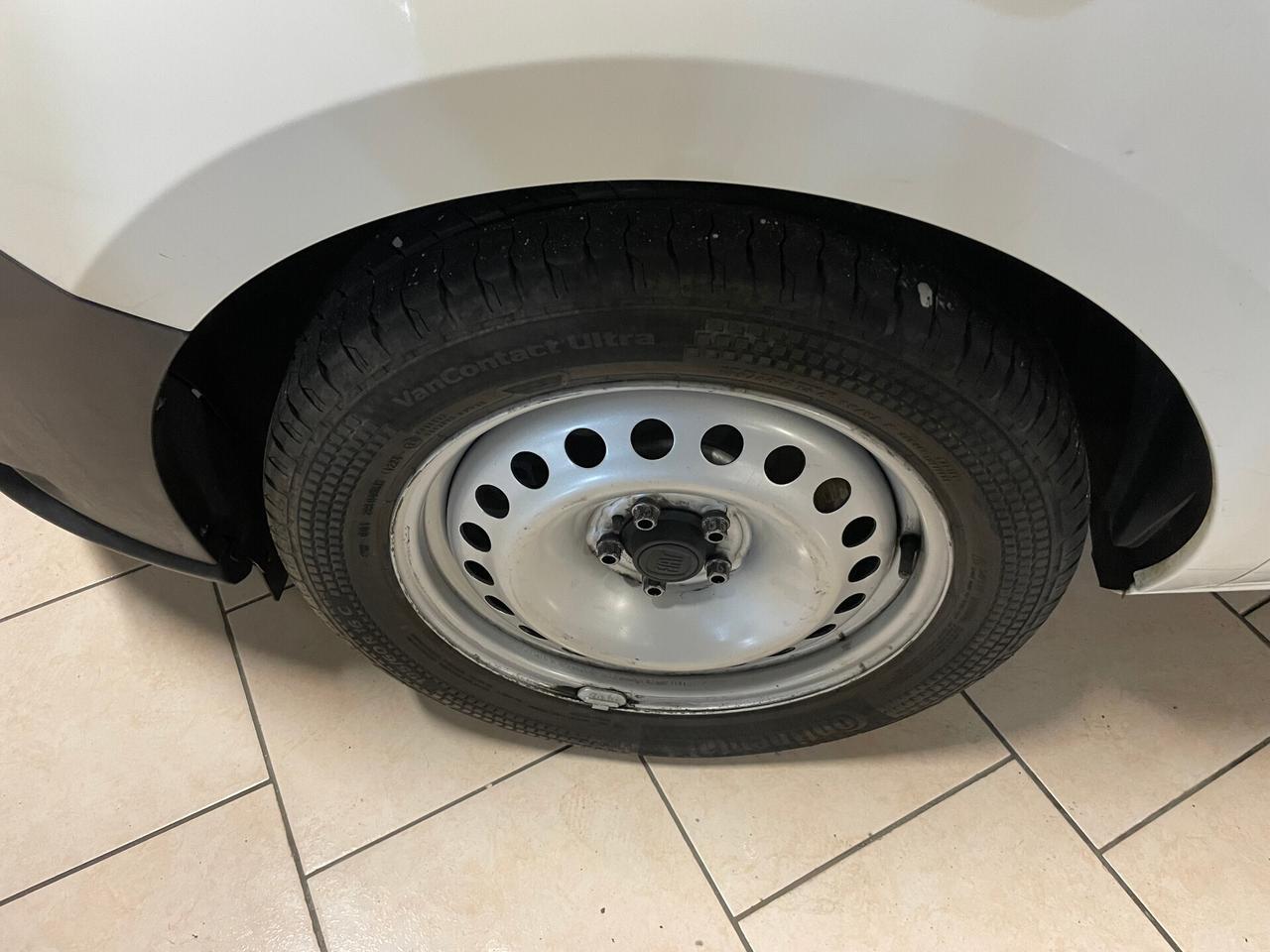 Fiat Doblo Doblò 1.6 MJT 105CV S&S PL-TN Cargo Maxi Business