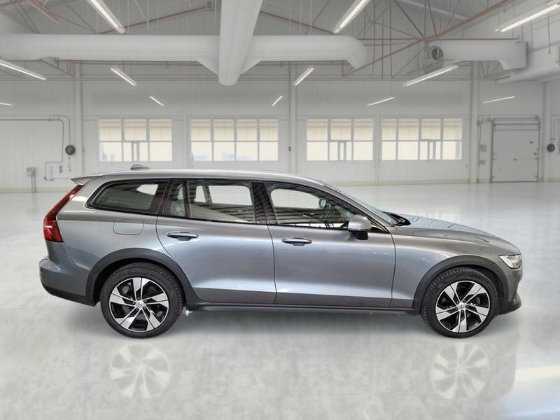 VOLVO V60 CROSS COUNTRY D4 AWD Geartronic Cross Country Business Pro WAGON