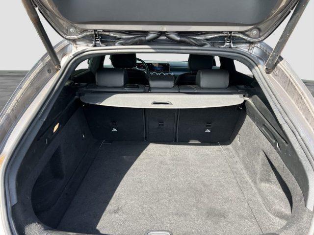MERCEDES-BENZ CLA sse 180 d Automatic Shooting Brake SPORT