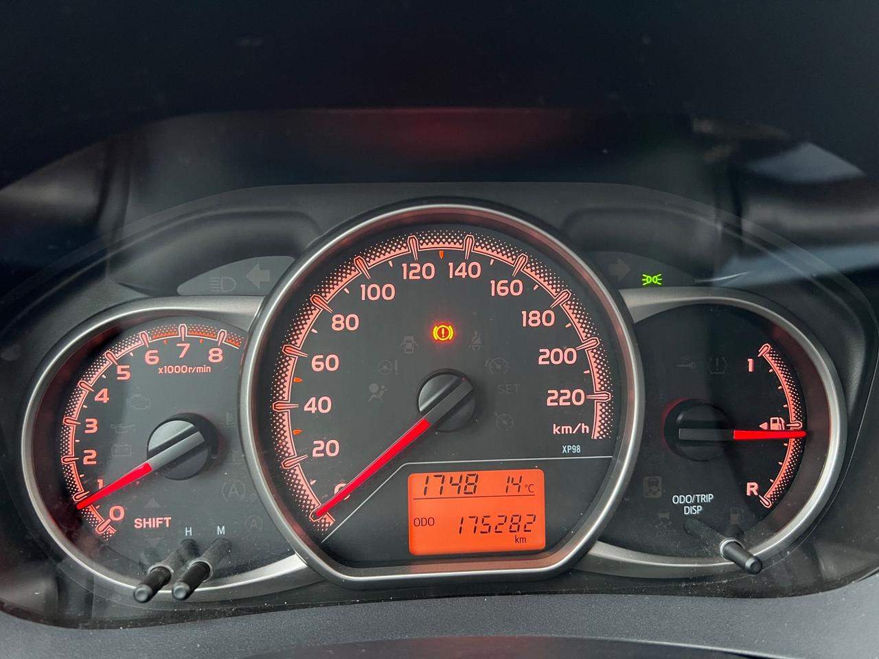 Toyota Yaris 1.0 5 porte Lounge