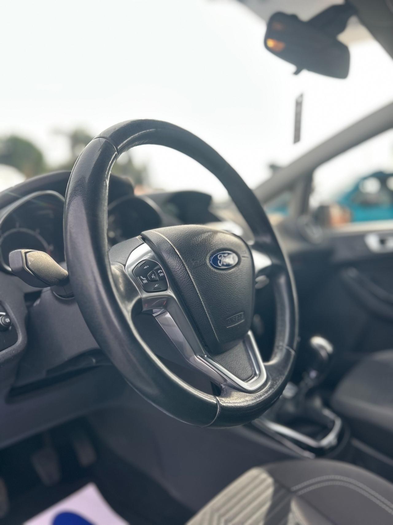 Ford Fiesta 1.5 TDCi 75CV Titanium