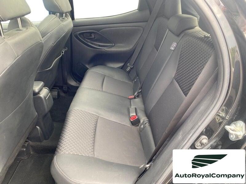Toyota Yaris 1.5 Hybrid 5 porte Lounge