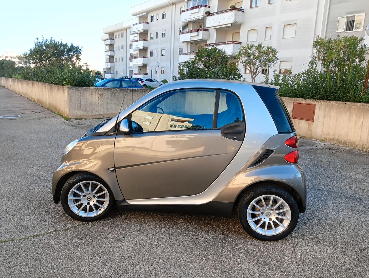 Smart ForTwo 1000 52 kW coupé passion