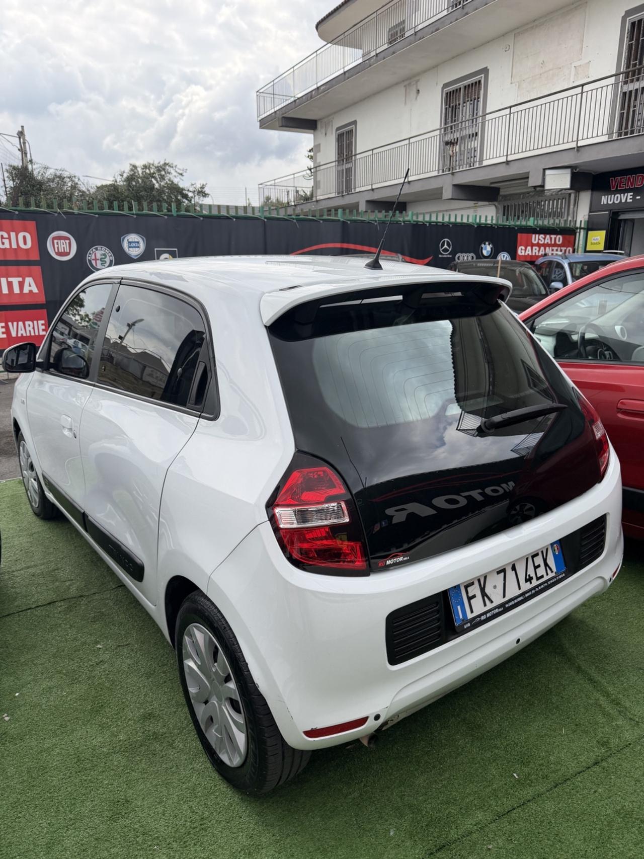 Renault Twingo SCe EDC La Parisienne