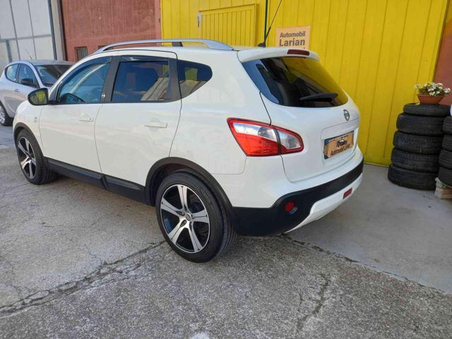 NISSAN Qashqai 2.0 dCi DPF Visia 4x4 tetto panoramico