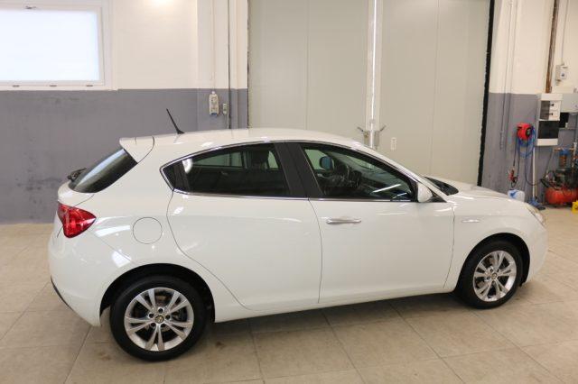 ALFA ROMEO Giulietta 1.6 JTDm-2 105 CV DISTRIBUZIONE ESEGUITA