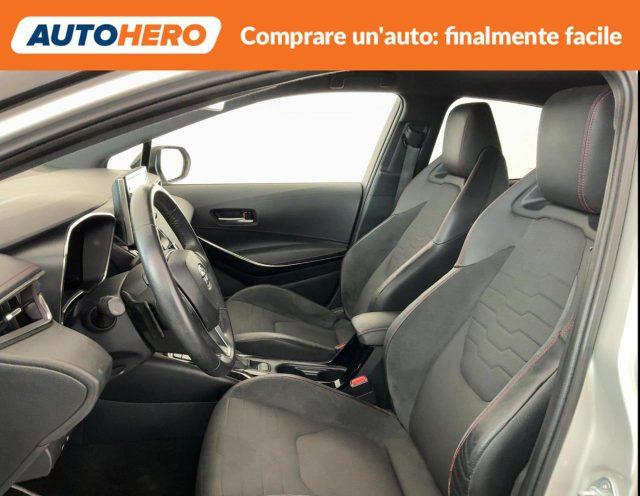 TOYOTA Corolla 2.0 Hybrid Lounge