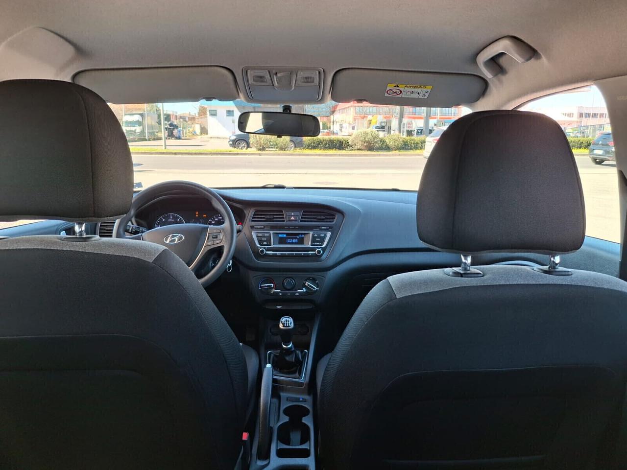 Hyundai i20 1.1 CRDi-*DIESEL EURO 6*NEOPATENTATI*