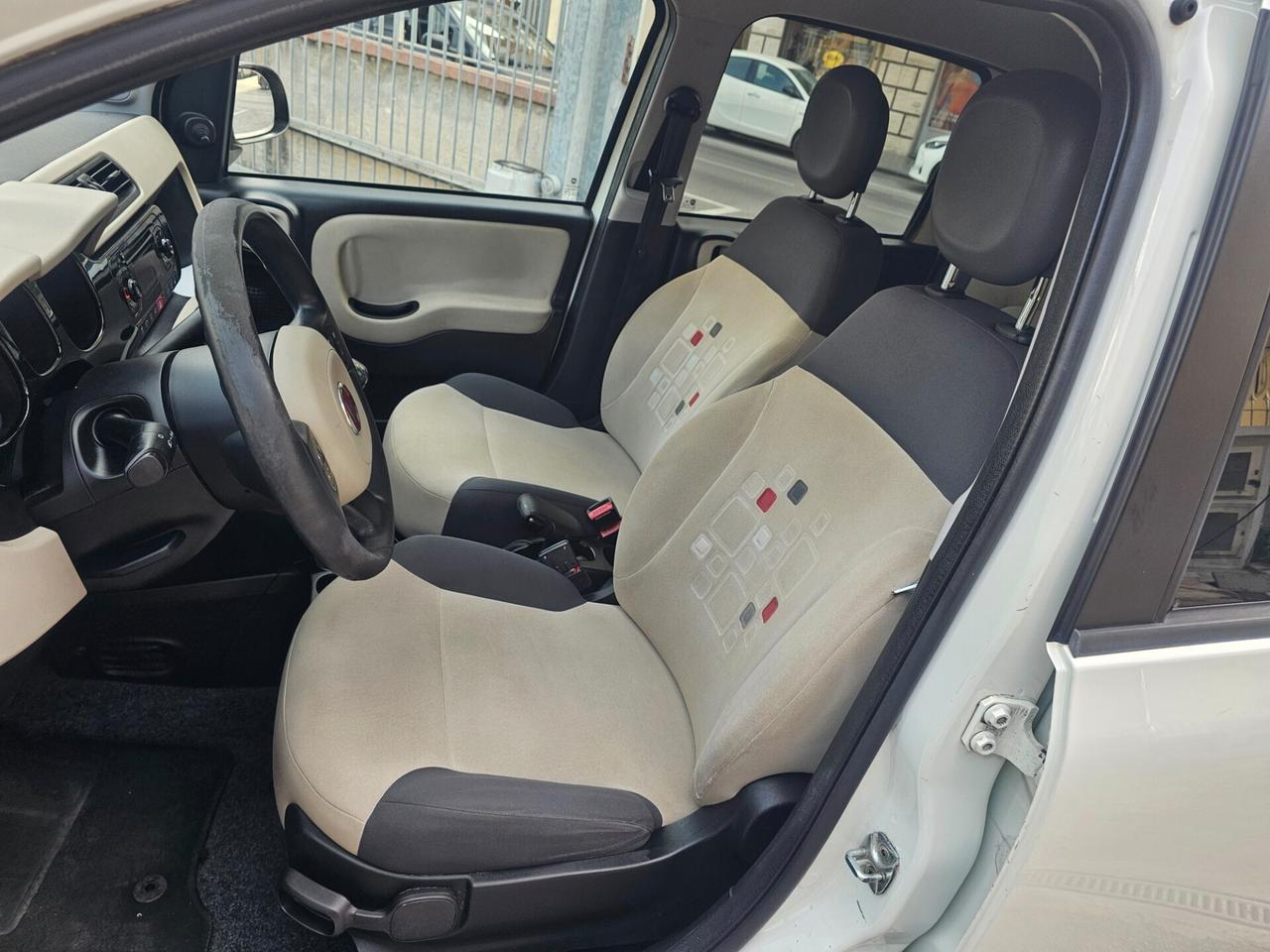 Fiat Panda 0.9 TwinAir Turbo Natural Power LOUNGE