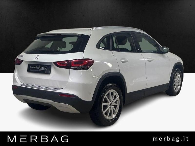 Mercedes-Benz GLA 200 d Automatic Business Extra