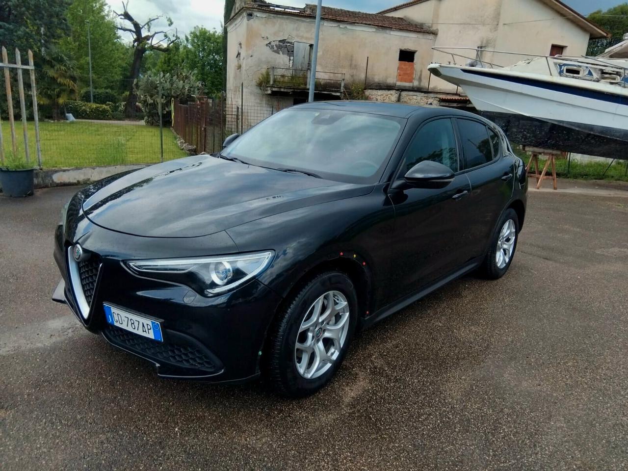 Alfa Romeo Stelvio 2.2 Turbodiesel 160 CV AT8 RWD Business