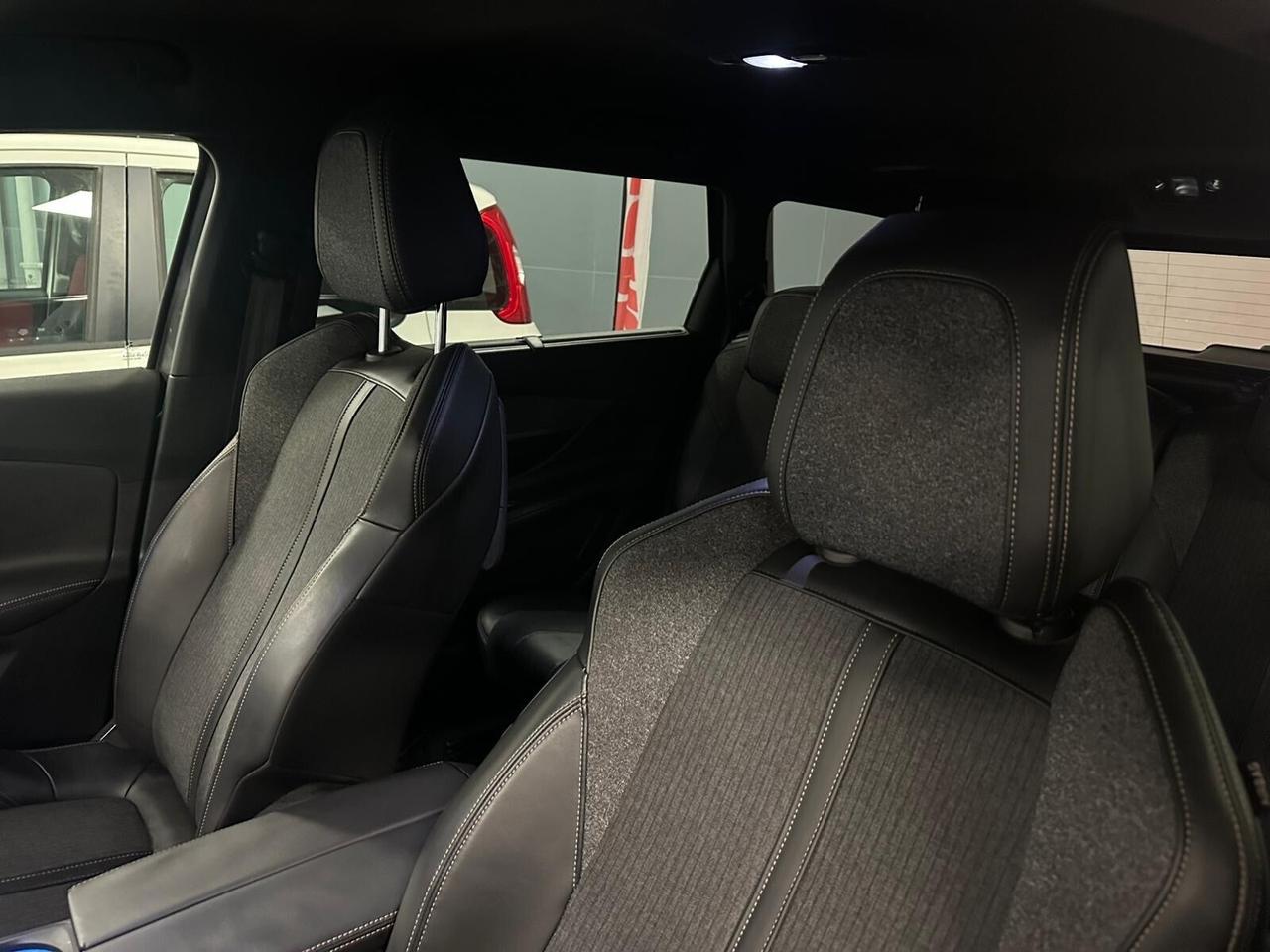 Peugeot 5008 BlueHDi 130 S&S EAT8 GT Line 7 Posti