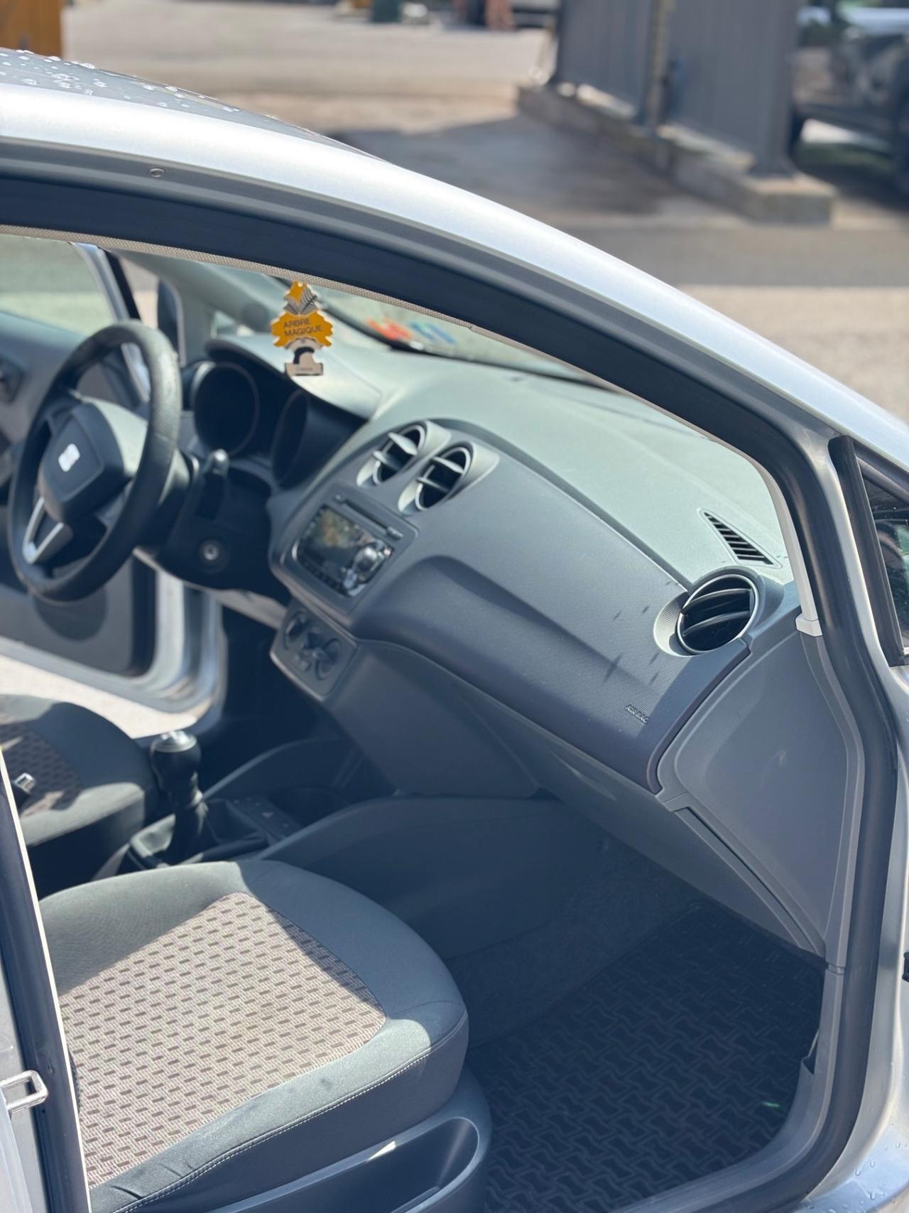 Seat Ibiza 1.2 70 CV 5porte OK NEOPATENTATI