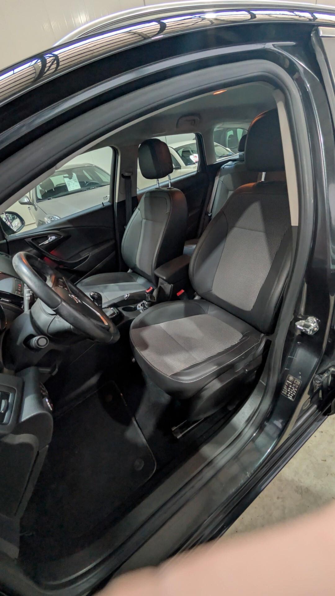 Opel Astra 1.4 Turbo 140CV Sports Tourer GPL Tech Cosmo