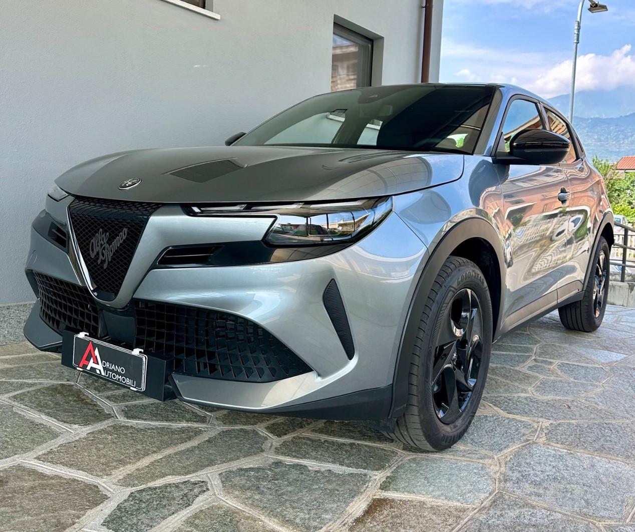 Alfa Romeo Junior 1.2 ibrida 145cv edct6