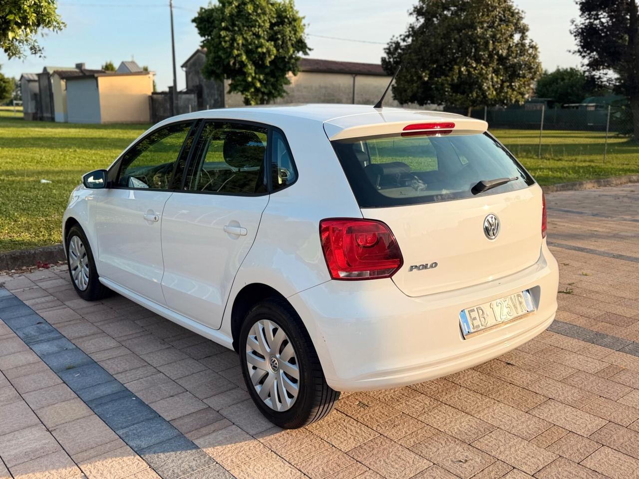 Volkswagen Polo 1.2 benzina. neopatentati