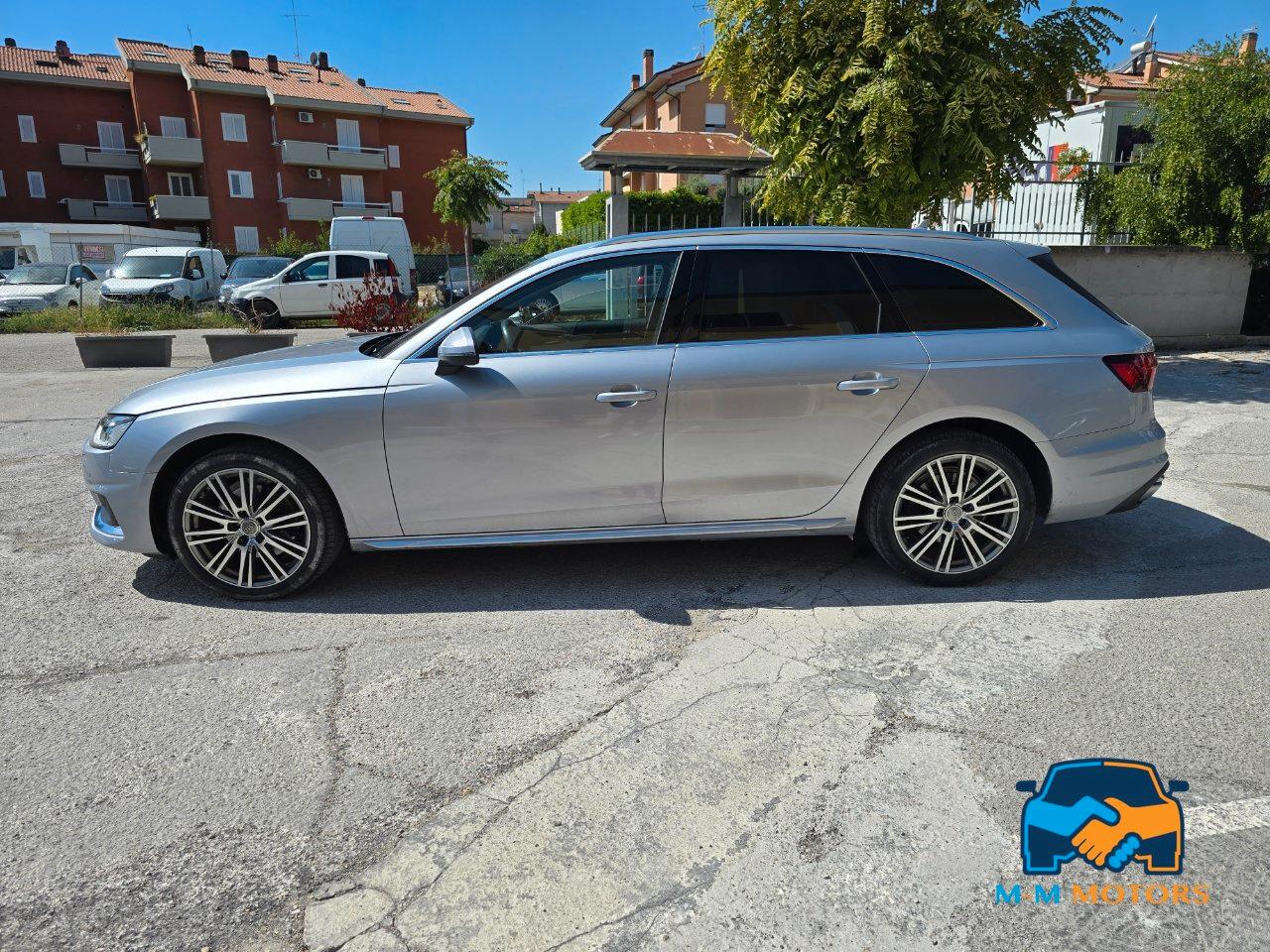 Audi A4 Avant 40 2.0 g-tron Business Advanced 170cv s-tronic