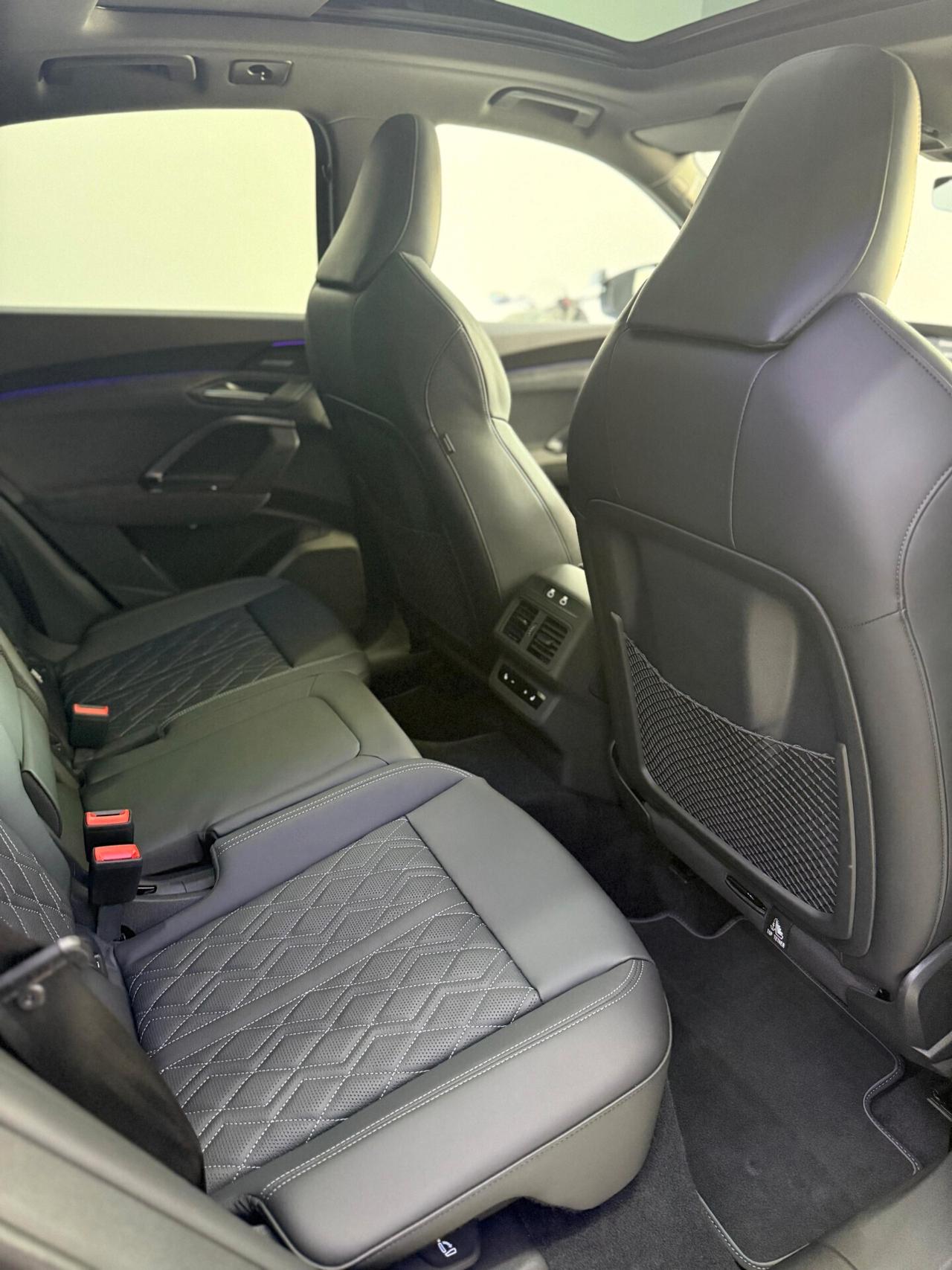 Audi Q5 SQ5 SPB TFSI mHEV+ quattro sport attitude