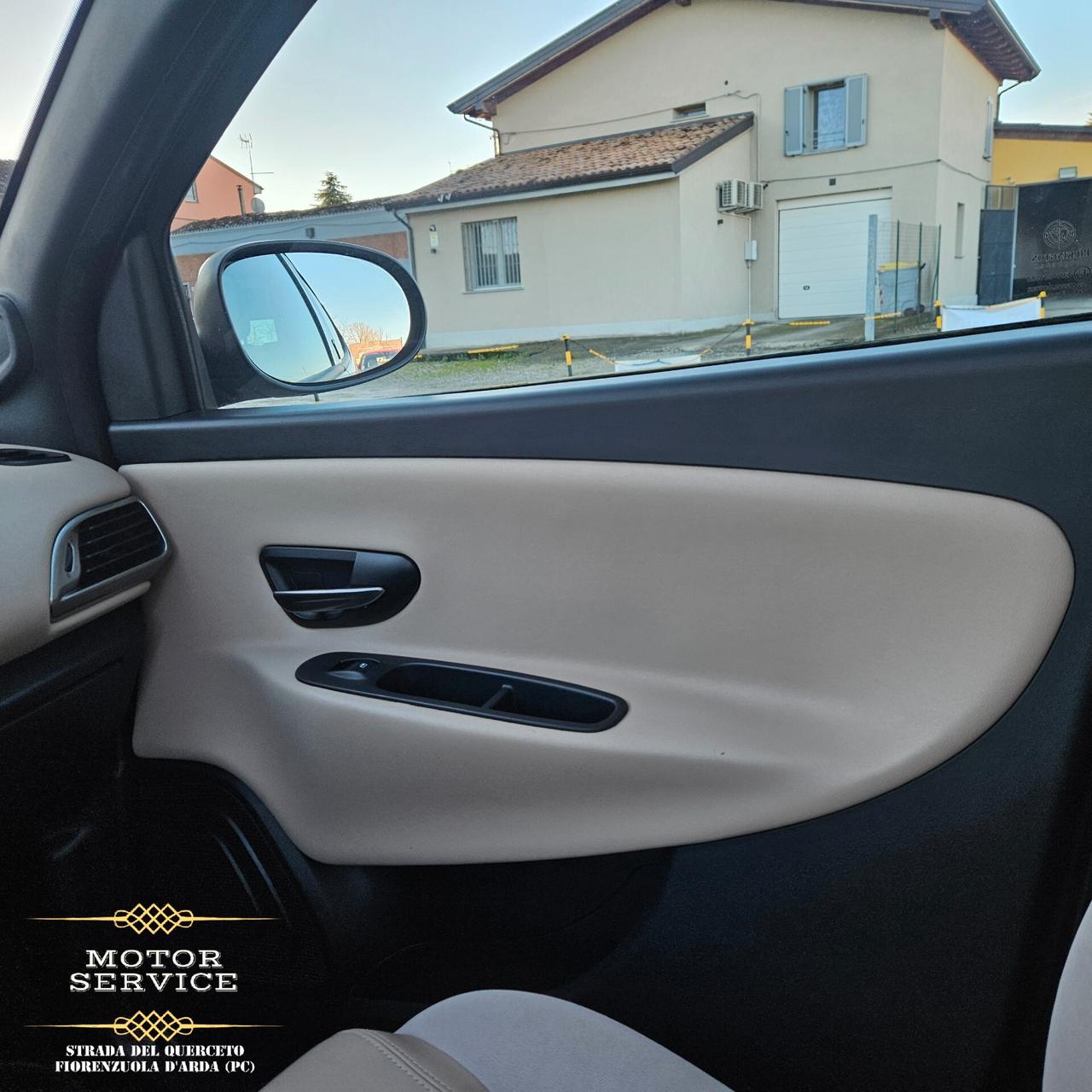 Lancia Ypsilon 1.2 Platinum PREZZO FINALE