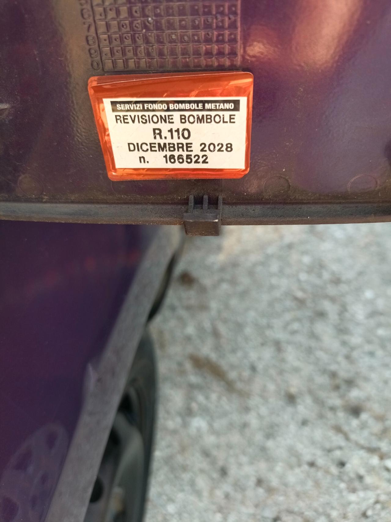 Fiat Panda 1.2 Benzina/Metano Mamy