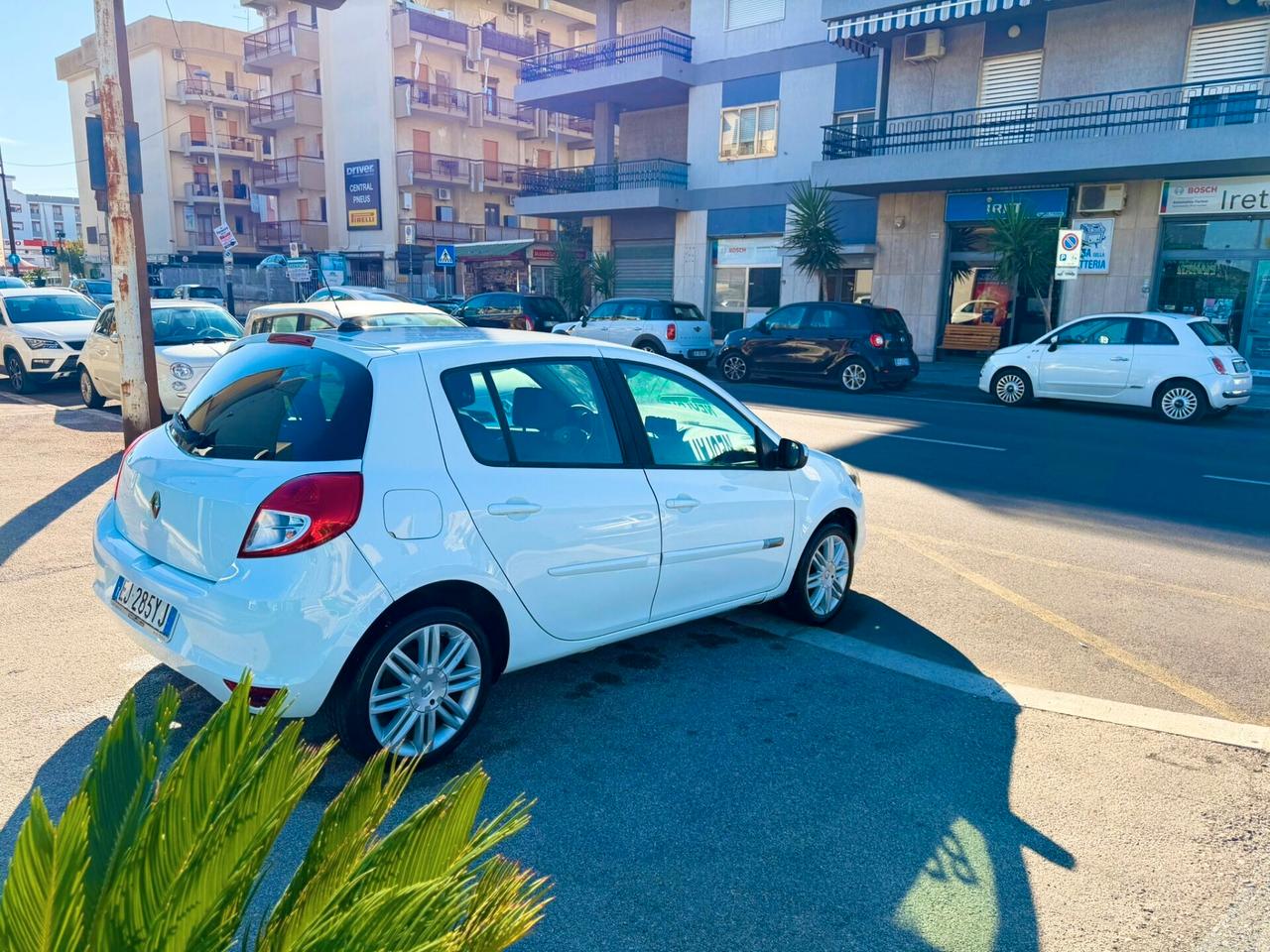 Renault Clio 1.2 16V 5 porte Live! - Anno 2011 - NEOPATENTATO