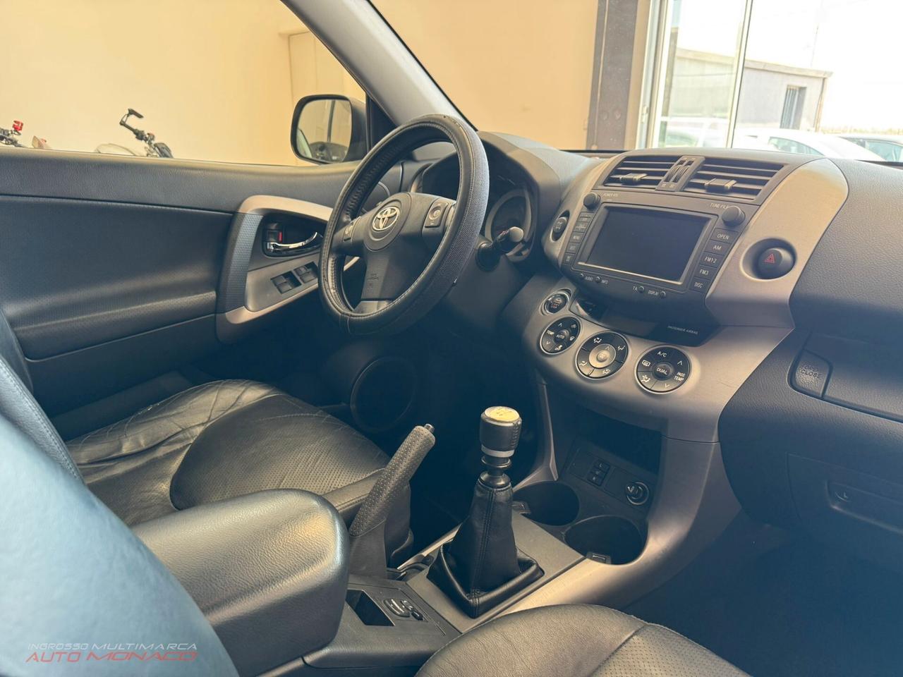 Toyota RAV 2.2 D-4D 177CV Luxury 2008