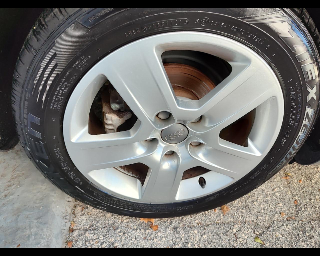 AUDI A4 2ª serie - A4 2.0 20V cat