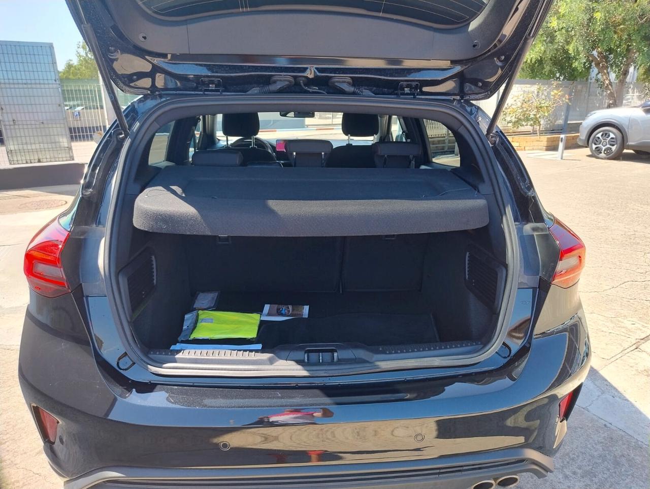 Ford Focus 1.5 EcoBlue 115 CV automatico 5p. ST-Line