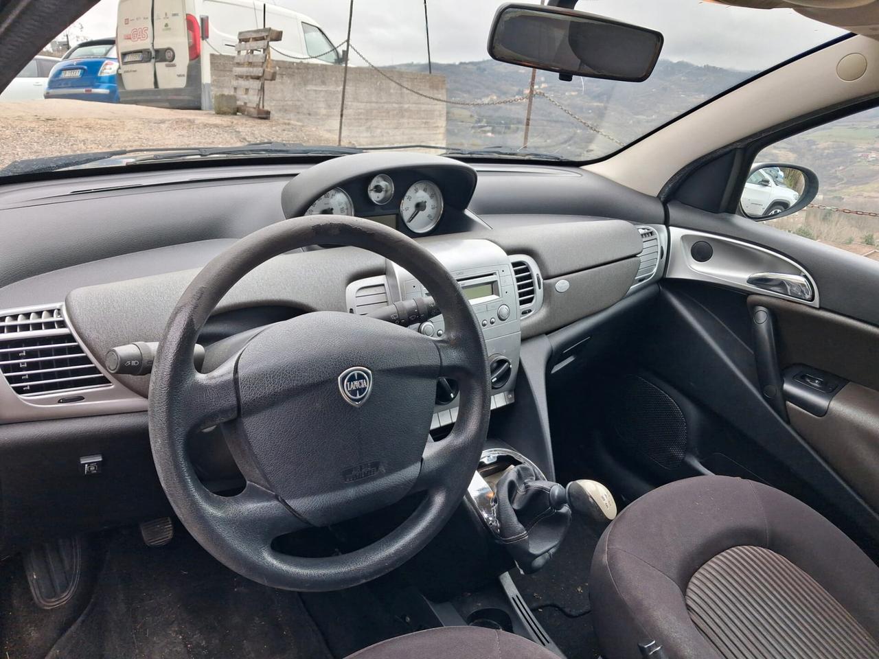 Lancia Ypsilon 1.2 Oro Ecochic GPL