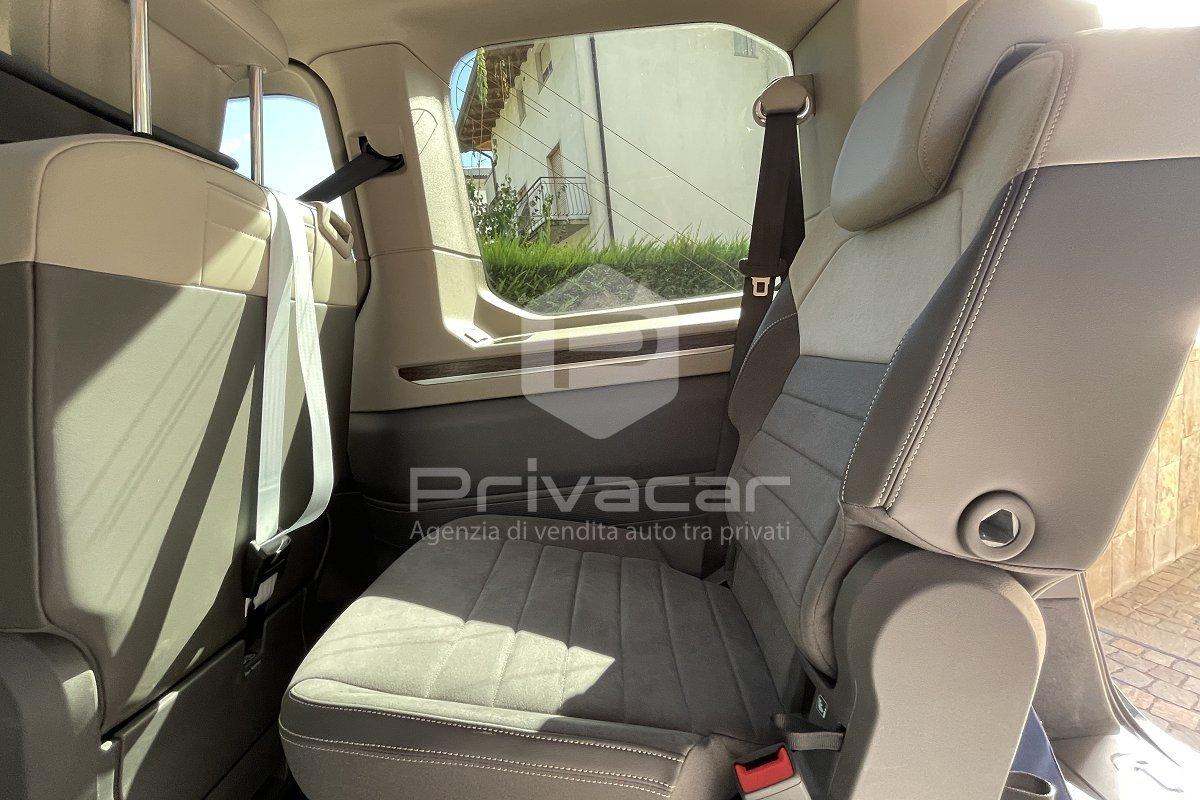 VOLKSWAGEN Multivan 2.0 TDI 150CV DSG Style