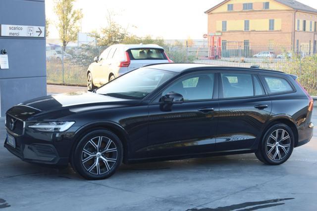 VOLVO V60 NON MARCIANTE B3 automatico Essential PREZZO NETTO