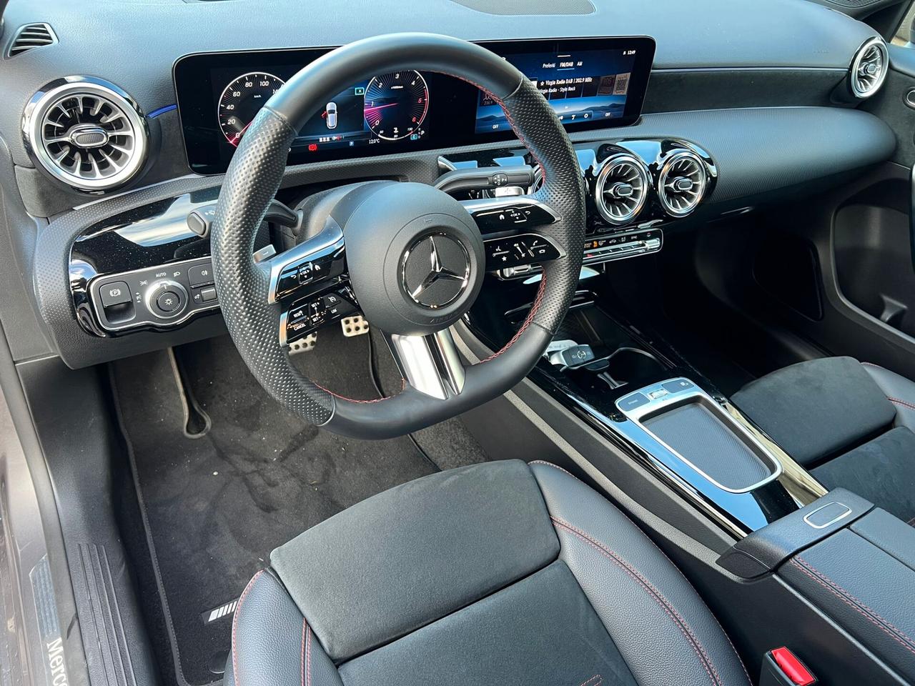 Mercedes-benz A 180 d Automatic AMG Line Premium Plus