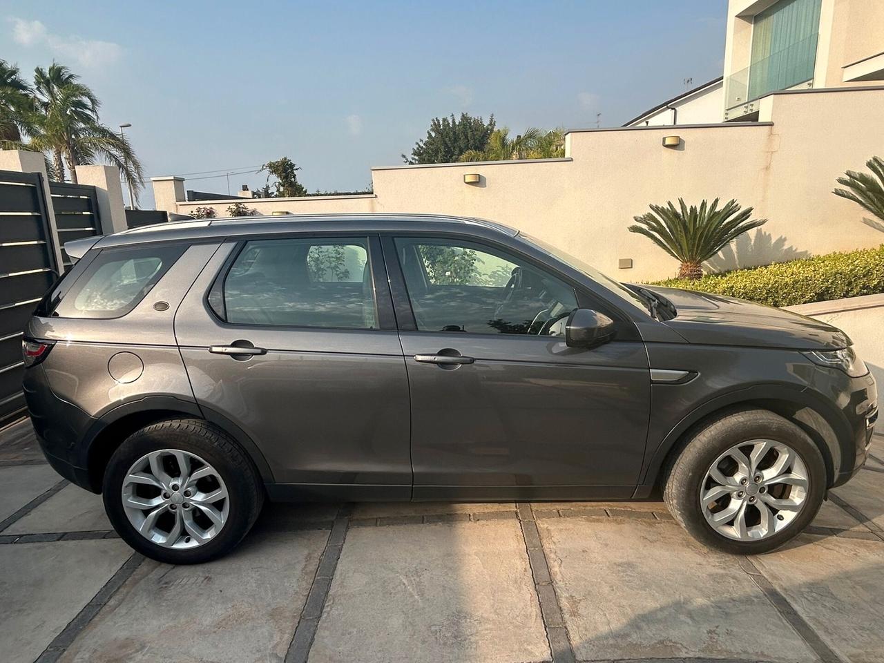 Land Rover Discovery Sport 2.0 TD4 150 CV HSE