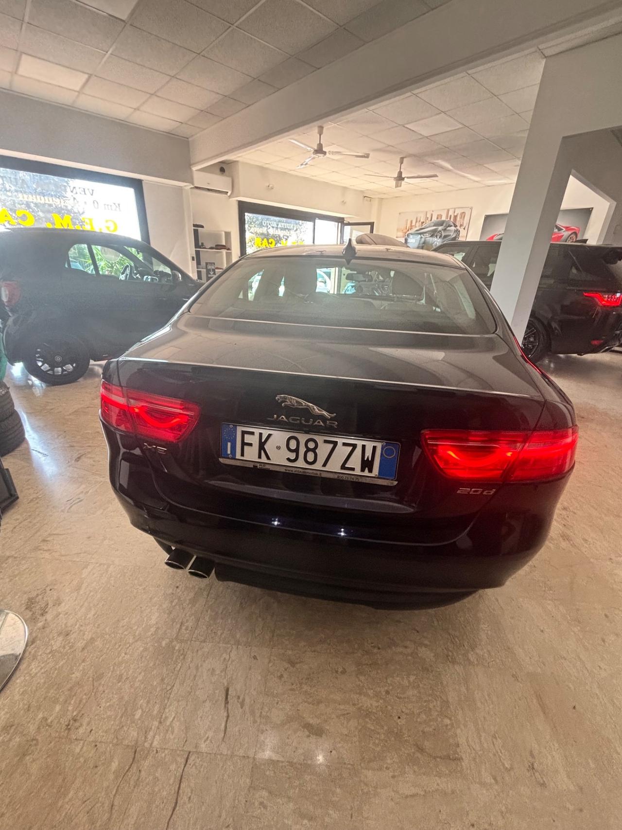Jaguar XE 2.0 D Turbo 180CV Prestige