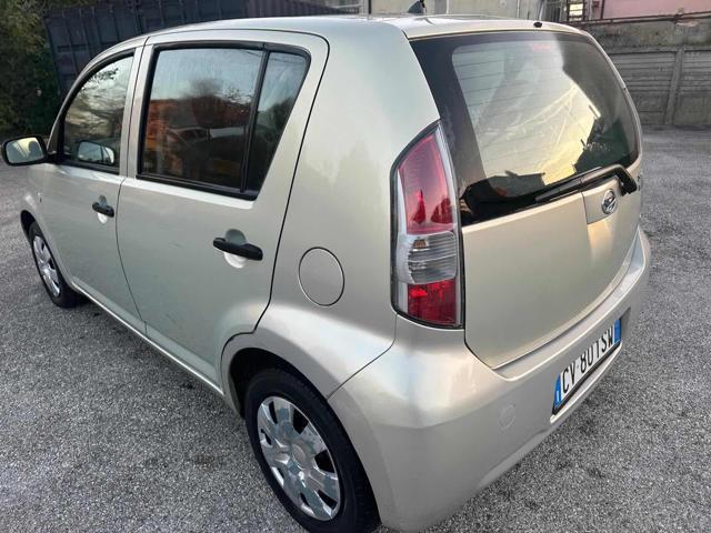 DAIHATSU Sirion senza nessun lavoro da fare Bellissima