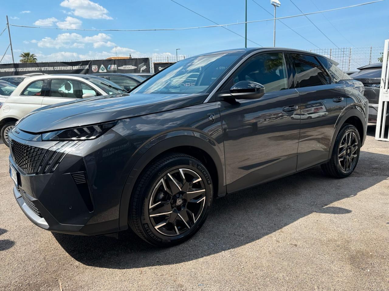 Peugeot 3008 2025 Hybrid 145 e-DCS6 GT 26000KM