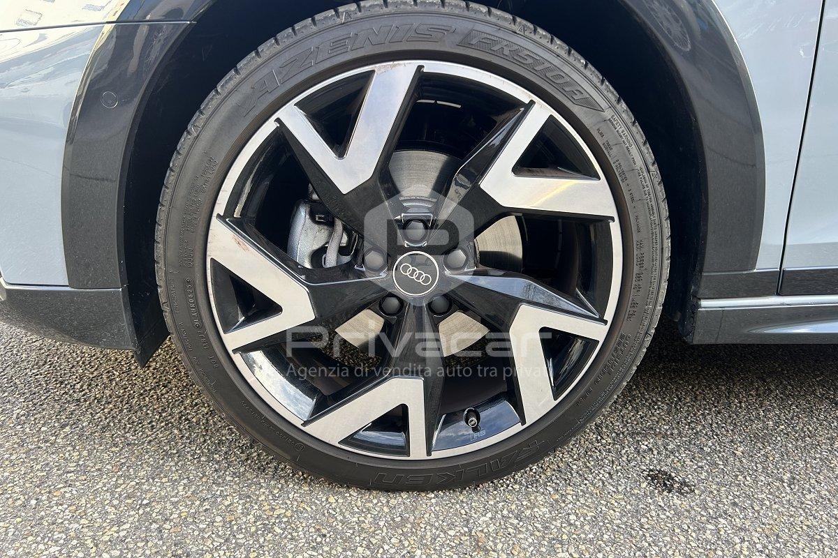 AUDI A3 allstreet TFSI 110 kW S tronic Identity Contrast