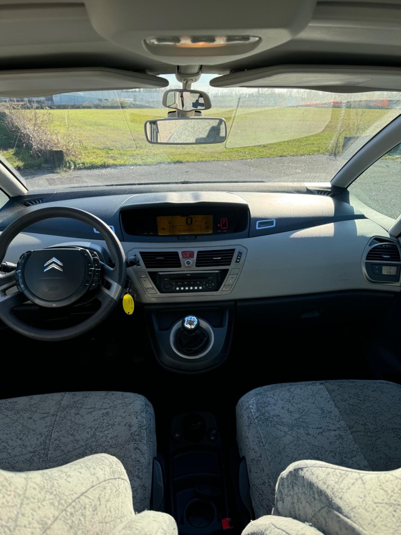 Citroen C4 Picasso 1.8 Elegance