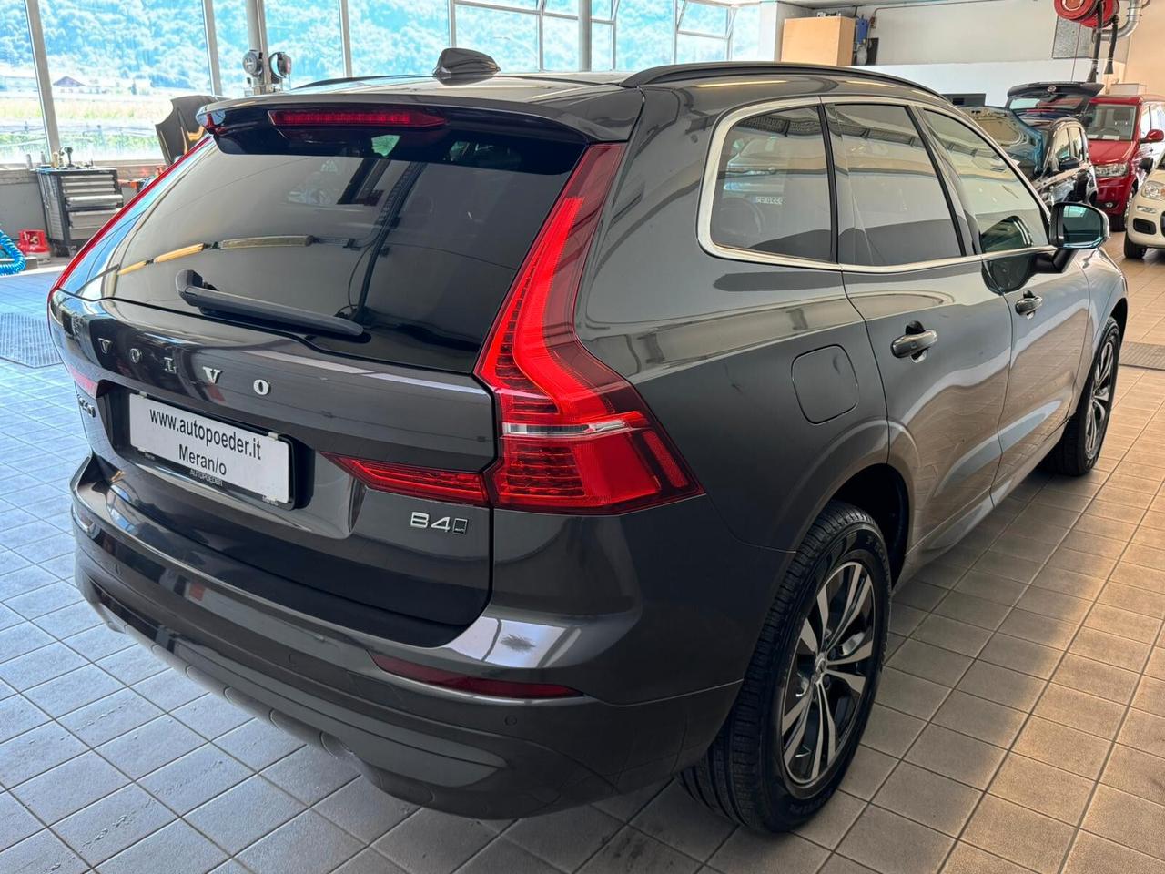 Volvo XC 60 XC60 B4 (d) AWD Geartronic Momentum