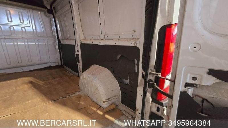 Peugeot Boxer Boxer 330 2.2 BlueHDi 120 S&S PM-TN Furgone