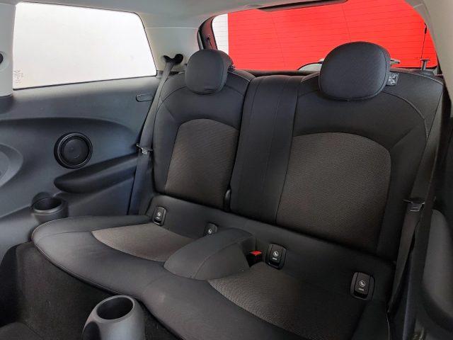 MINI Cooper D 1.5 COOPER D BUSINESS 3P