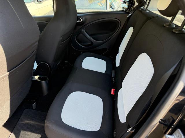 SMART ForFour 70 1.0 Passion