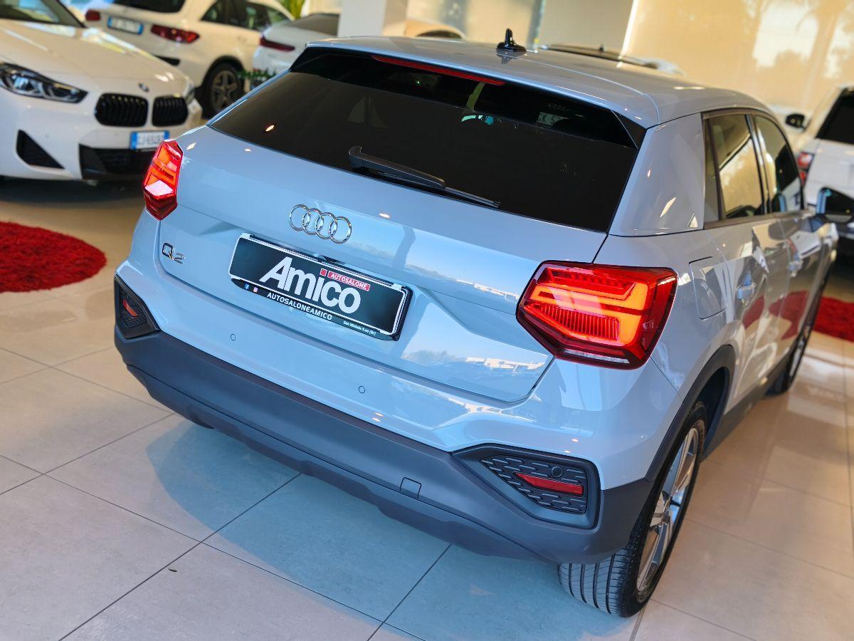 AUDI Q2 2.0 TDI S-tronic Grigio Freccia Perla Cokpit