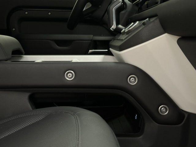 LAND ROVER Defender 90 3.0D I6 200 CV AWD Auto S
