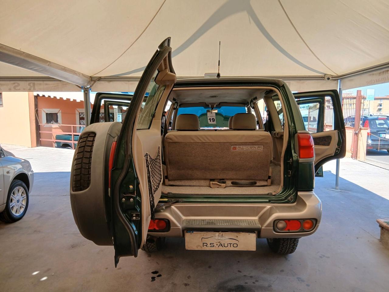 Nissan Terrano II 2.7 Tdi 4x4 full 7posti sw 00