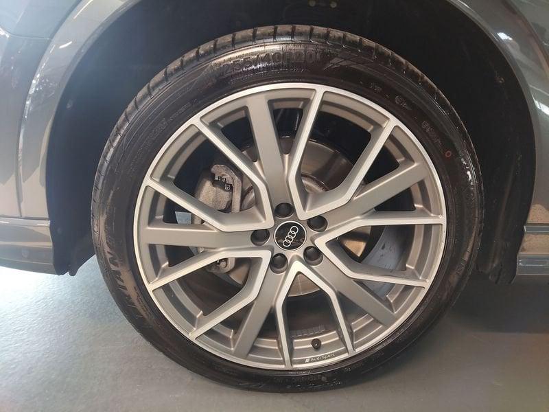 Audi Q3 Q3 Sportback 45 1.4 tfsi e Identity Black s-tronic