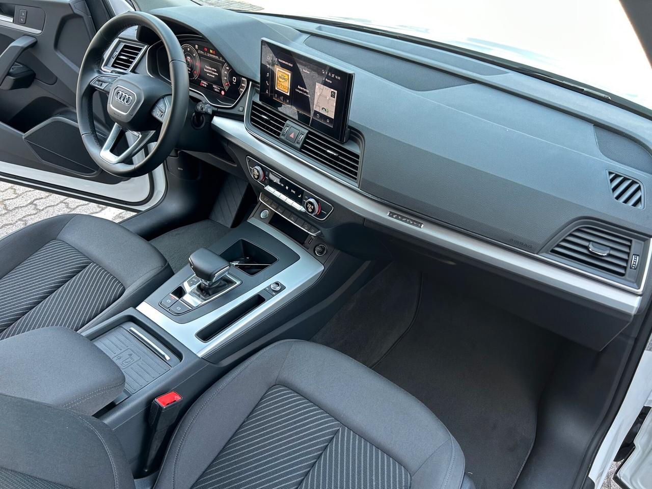 Audi Q5 Sportback SPB 40 2.0 tdi mhev 12V quattro s-tronic